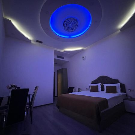 Hotel Fleur Ереван Экстерьер фото